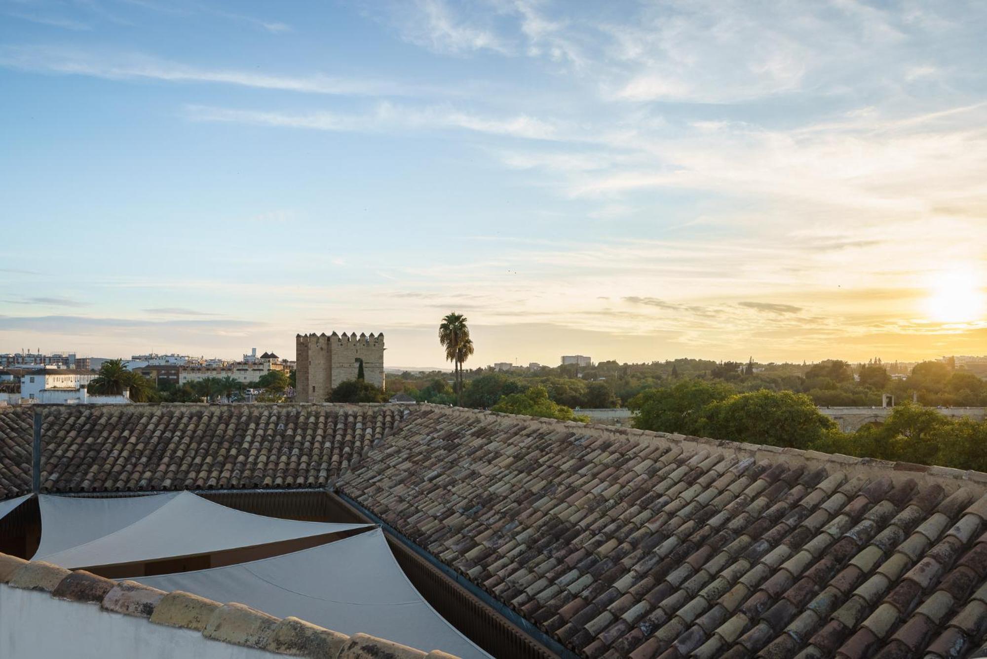 Tandem Torre De La Calahorra Lägenhet Córdoba Exteriör bild